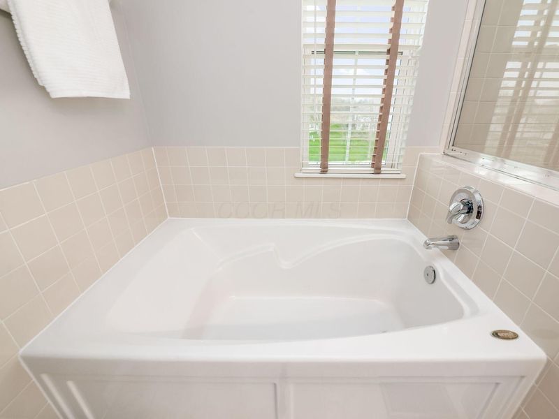 7283 Winterbek Avenue, New Albany, OH 43054 Photo 38