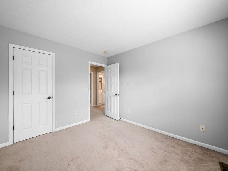 7283 Winterbek Avenue, New Albany, OH 43054 Photo 44