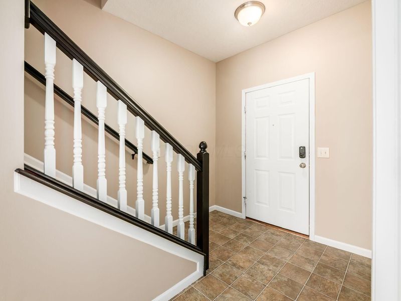 7283 Winterbek Avenue, New Albany, OH 43054 Photo 5