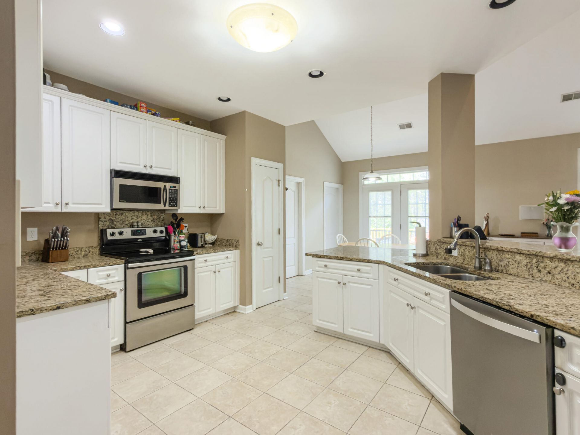 1473 Oakhurst Drive Photo 17