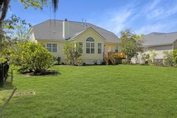 1473 Oakhurst Drive photo 4