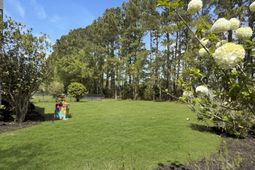 1473 Oakhurst Drive photo 4