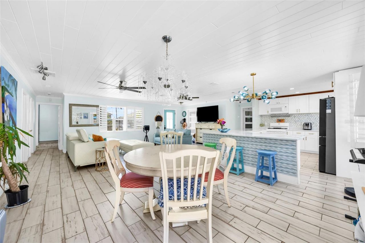 4530 Bayshore Boulevard Ne, Saint Petersburg, FL 33703 Photo