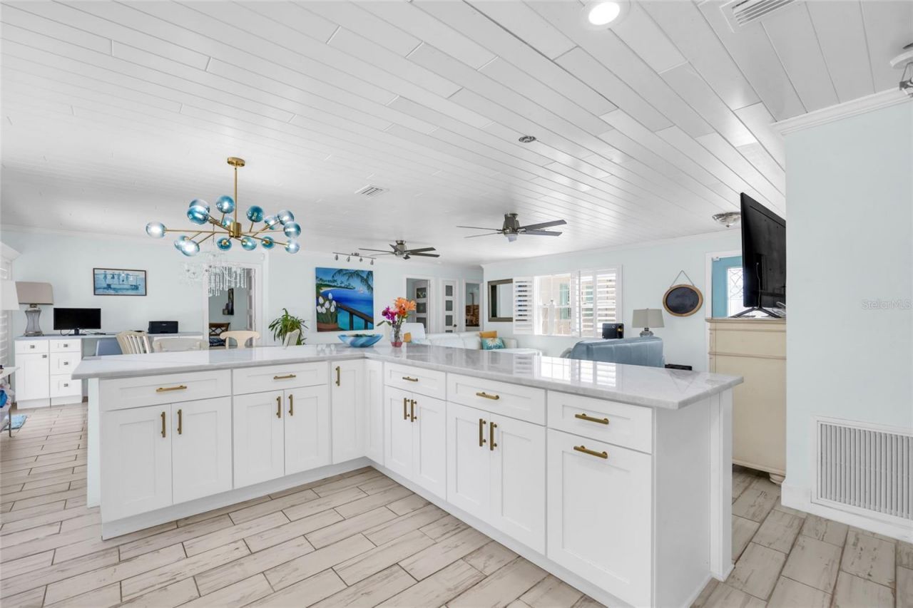 4530 Bayshore Boulevard Ne, Saint Petersburg, FL 33703 Photo