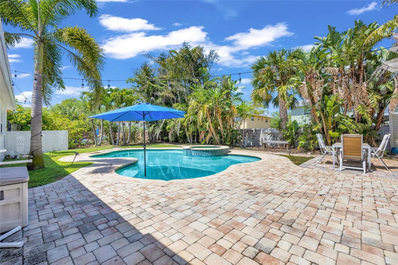 4530 Bayshore Boulevard Ne, Saint Petersburg, FL 33703 Photo