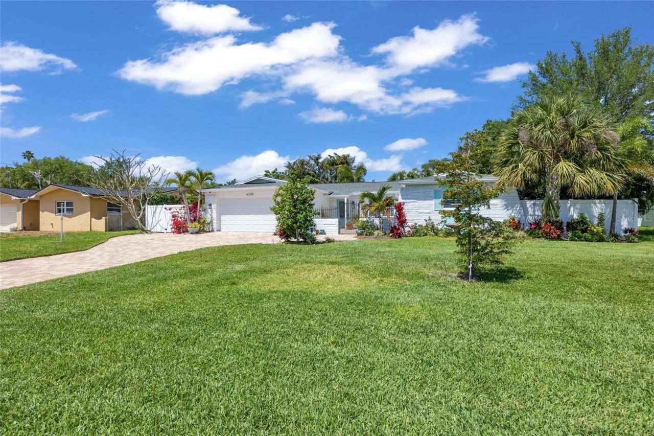 4530 Bayshore Boulevard Ne, Saint Petersburg, FL 33703 Photo