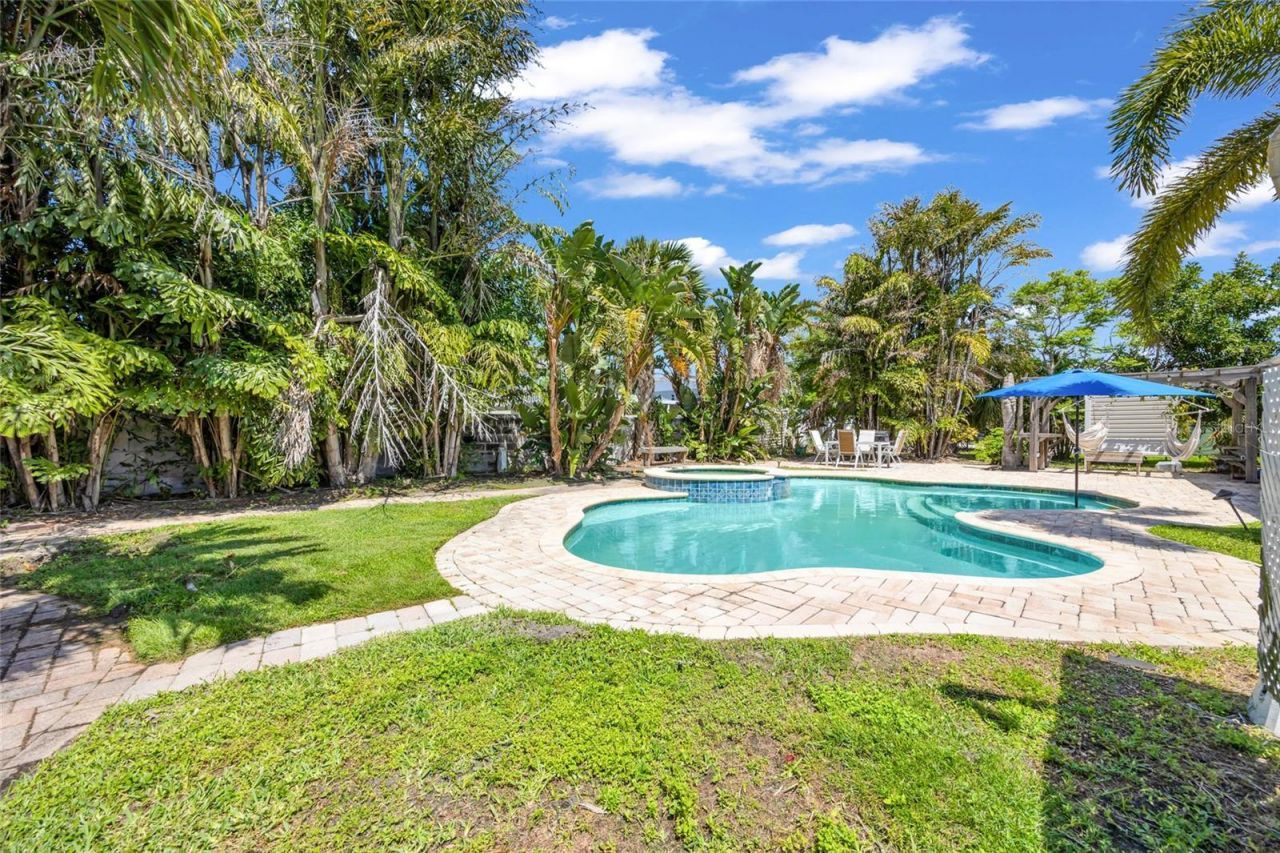 4530 Bayshore Boulevard Ne, Saint Petersburg, FL 33703 Photo