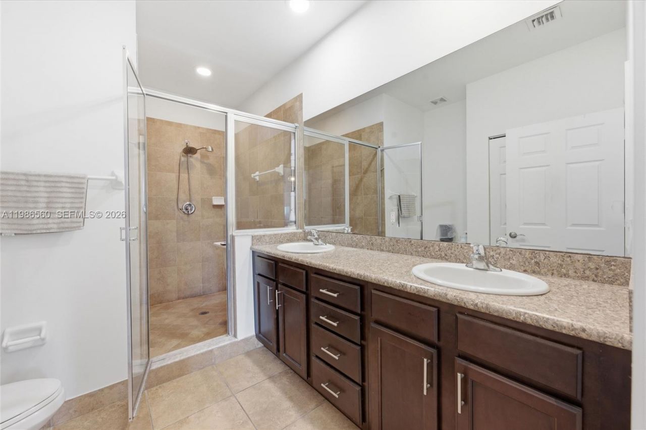 5918 Woodlands Blvd, Tamarac, FL 33319 Photo