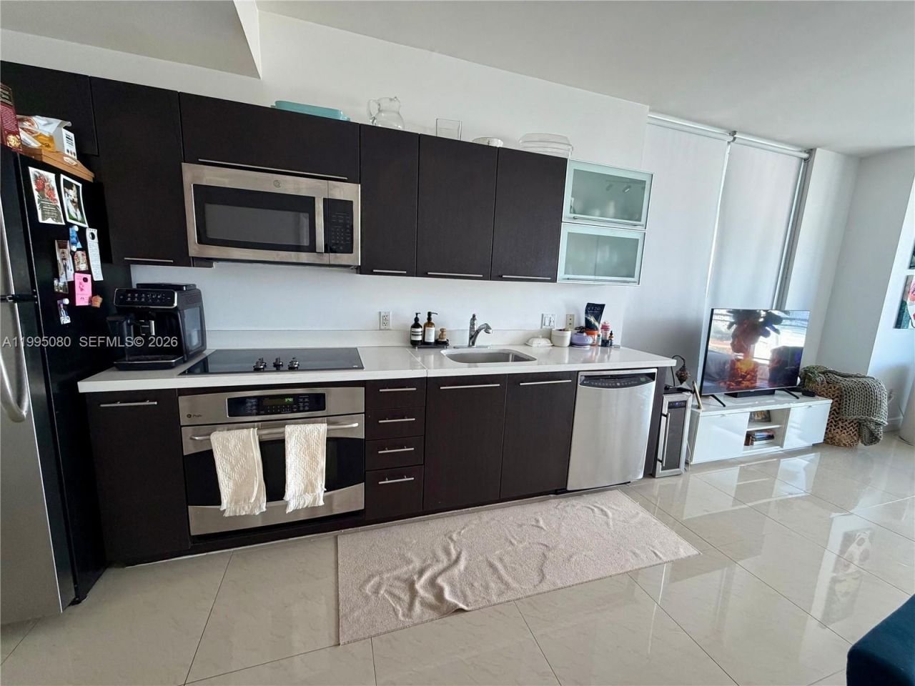 90 SW 3rd Street, Unit 2112, Miami, FL 33130 Photo