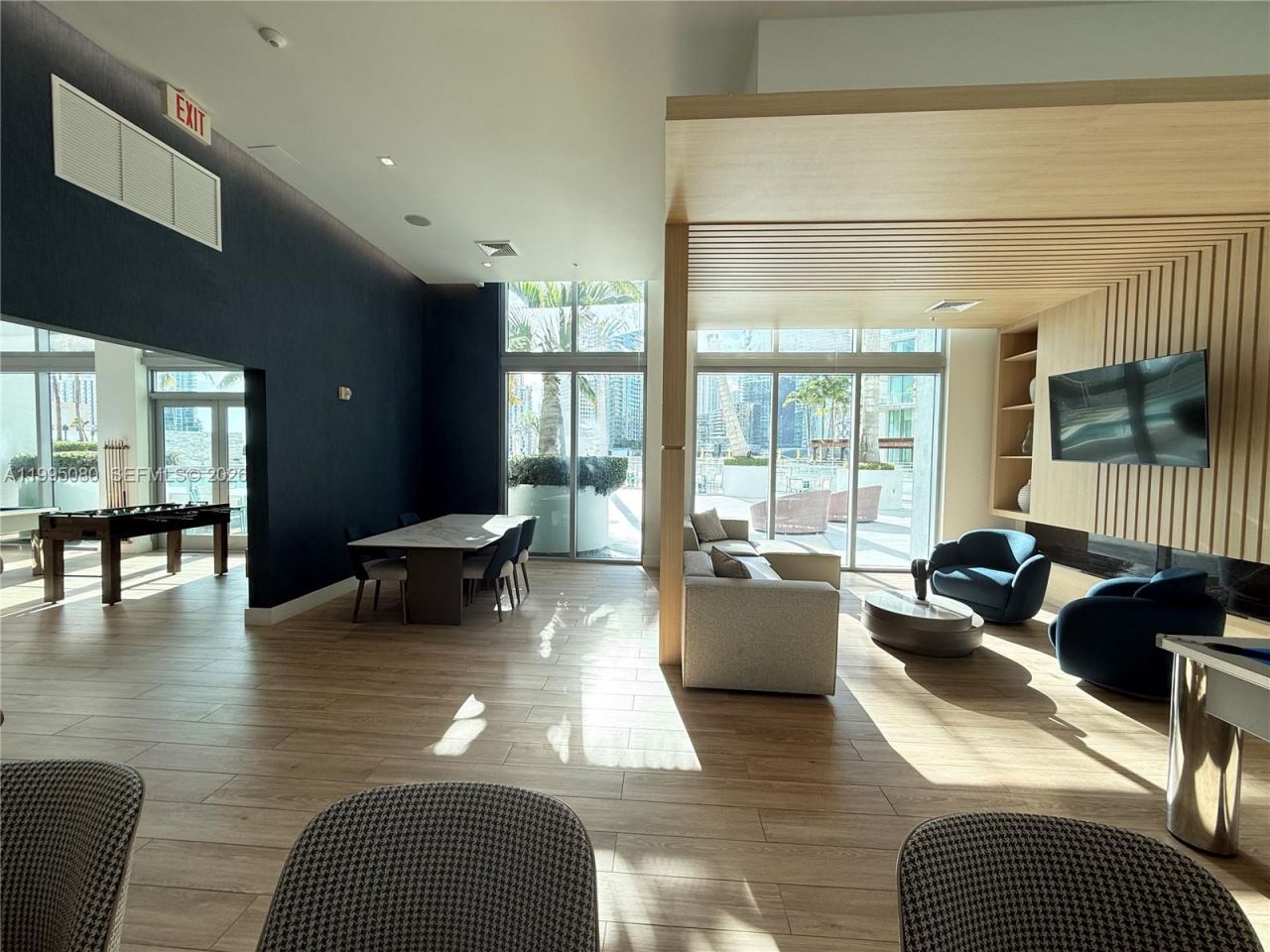 90 SW 3rd St , Unit 2112, Miami, FL 33130 Photo