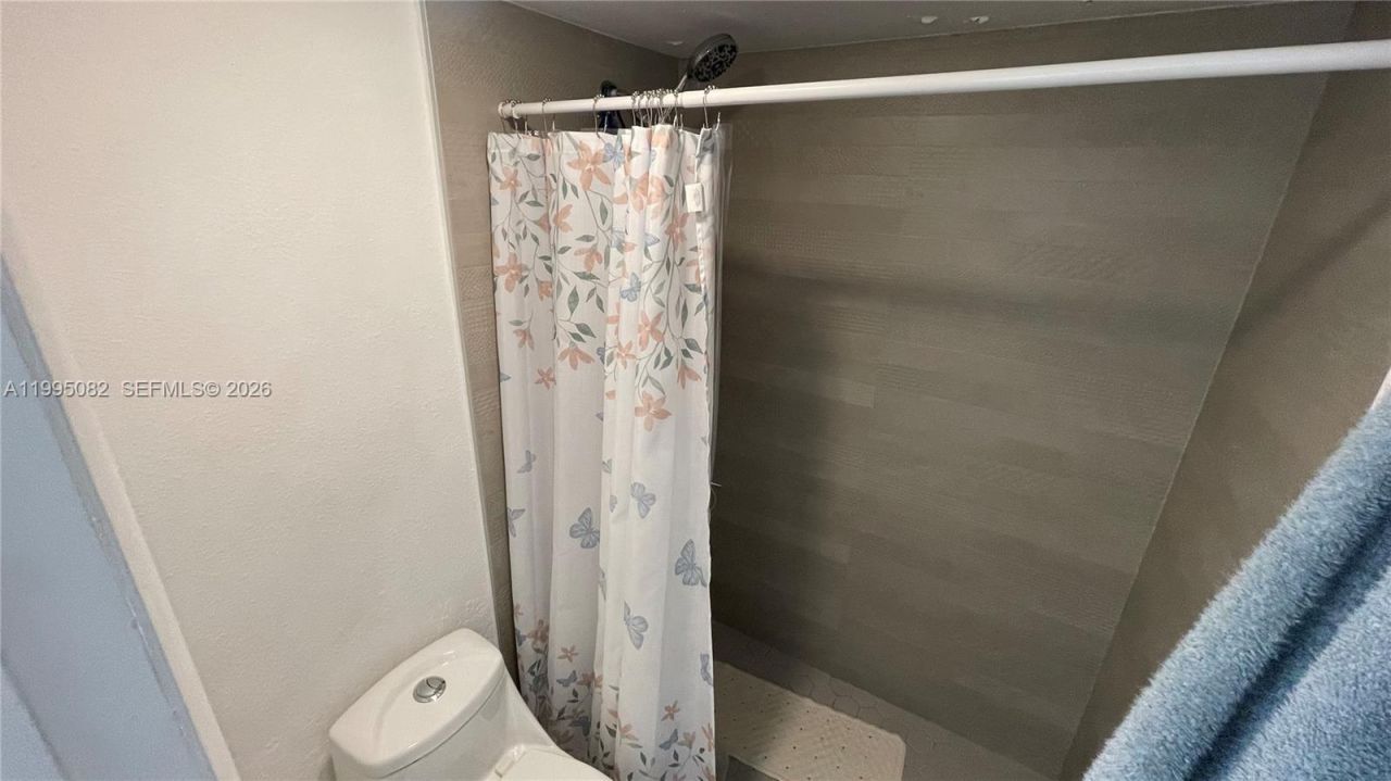 10801 SW 109th Ct, Unit D108, Miami, FL 33176 Photo