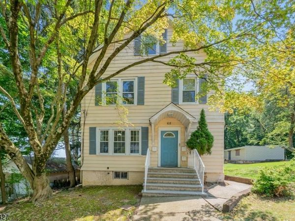 68 Macfarlan Ave, Hawthorne, NJ 07506