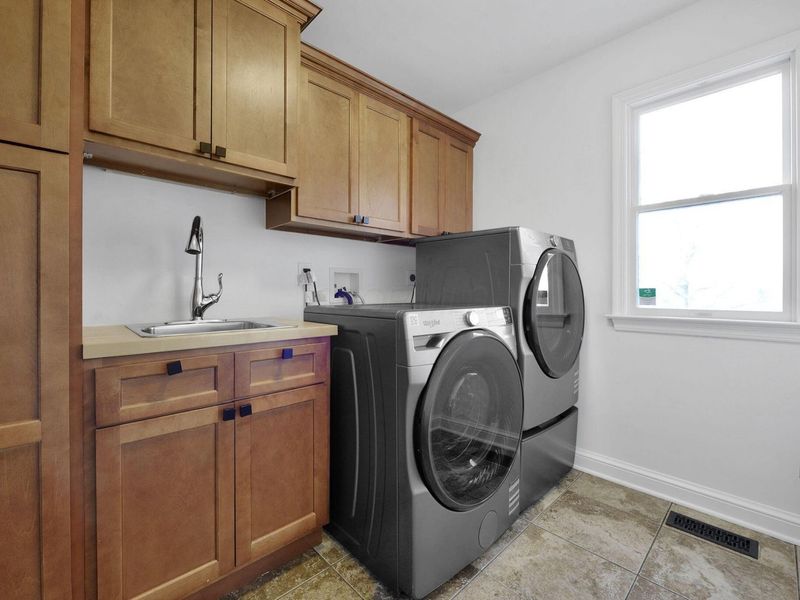 1809 W Glenhurst Drive NW, Lancaster, OH 43130 Photo 25