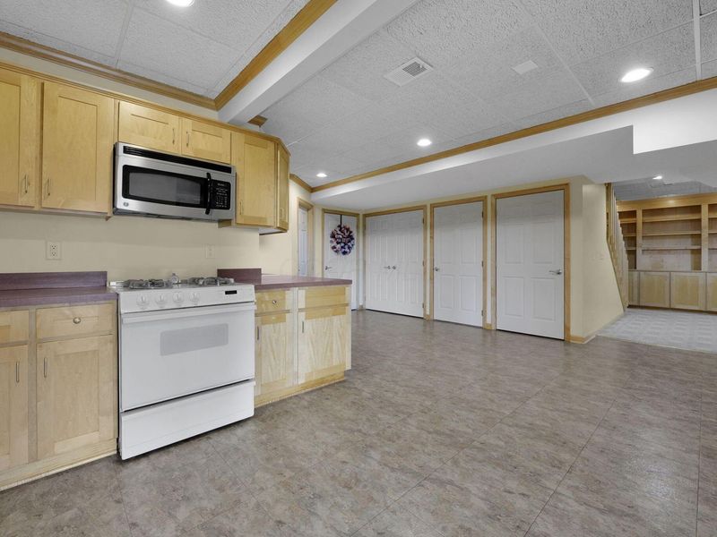 1809 W Glenhurst Drive NW, Lancaster, OH 43130 Photo 48