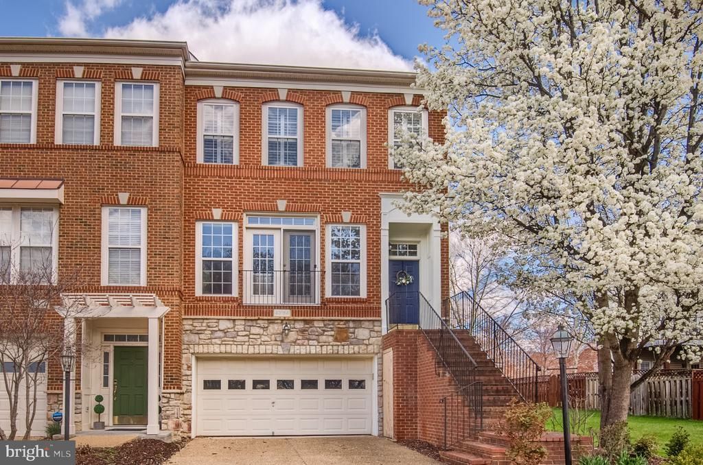 43164 CROSSWIND TERRACE , BROADLANDS, VA 20148