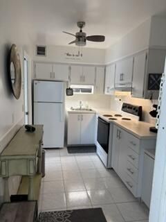 1150 Atlantic Shores Boulevard, Unit 611, Hallandale Beach, FL 33009 Photo