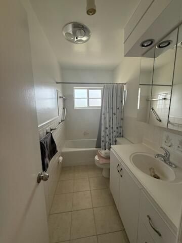 1150 Atlantic Shores Boulevard, Unit 611, Hallandale Beach, FL 33009 Photo