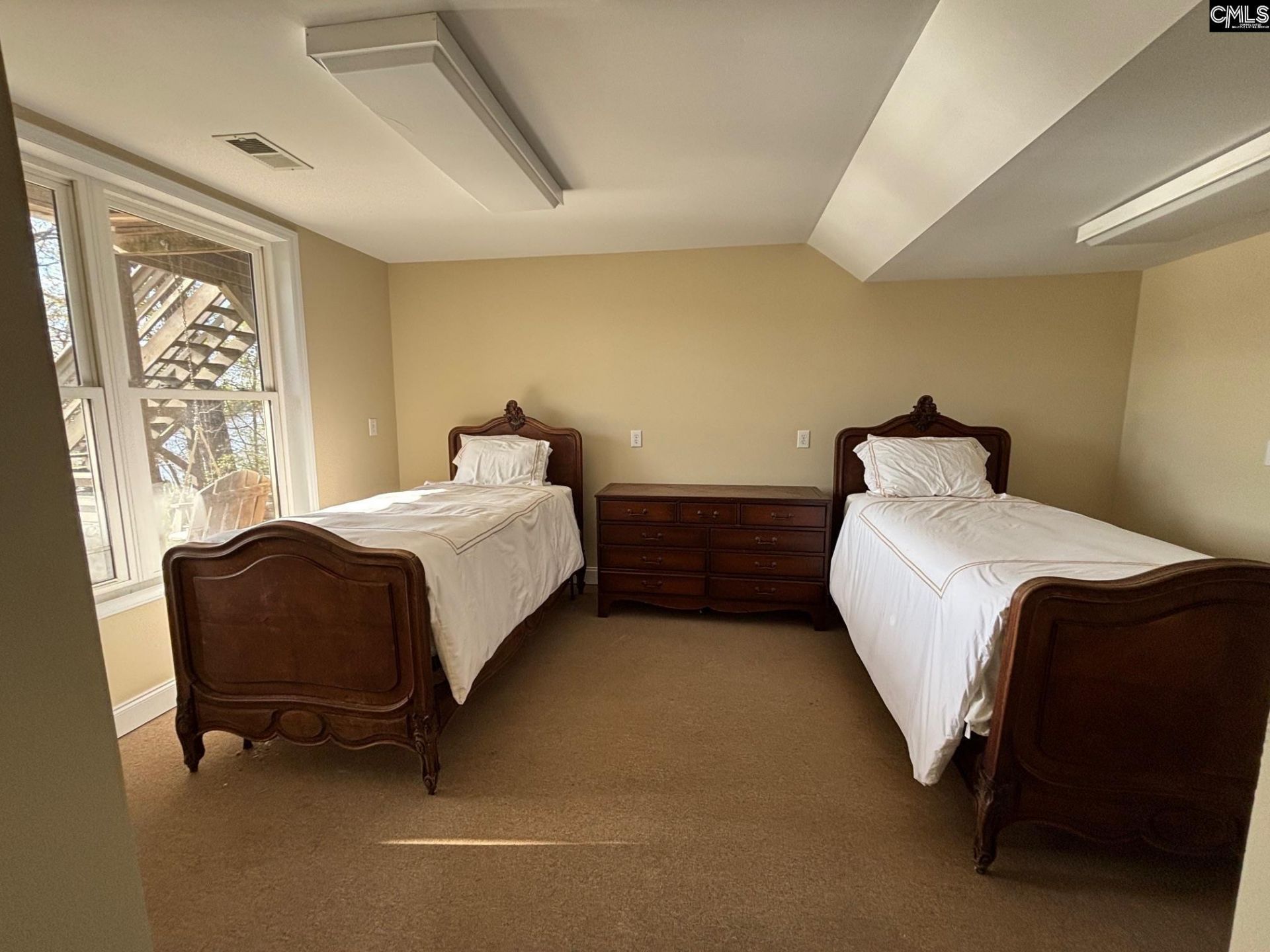 260 Valley 1 Drive  Photo 24