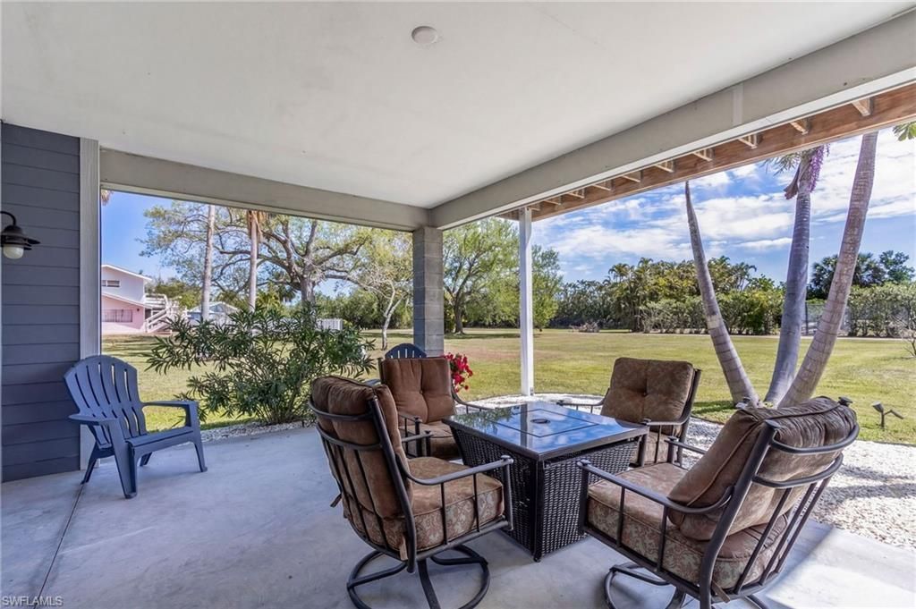 7655 Myrsine Cir, Bokeelia, FL 33922 Photo