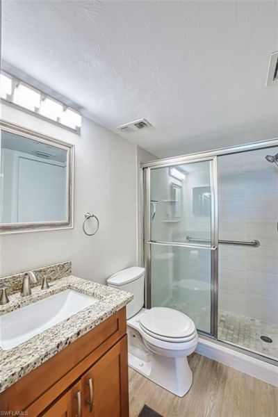 1624 Pine Valley Dr, Unit 211, Fort Myers, FL 33907 Photo