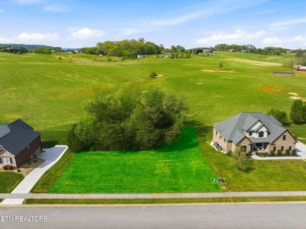 1312 Rippling Waters Circle, Sevierville, TN 37876