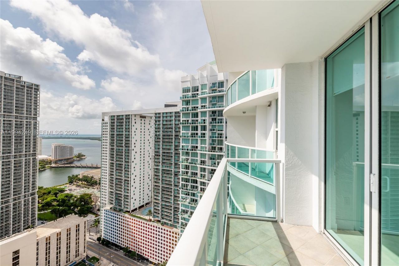 31 SE 5th St, Unit 3914, Miami, FL 33131 Photo
