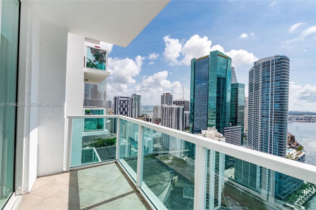 31 SE 5th St, Unit 3914, Miami, FL 33131 Photo