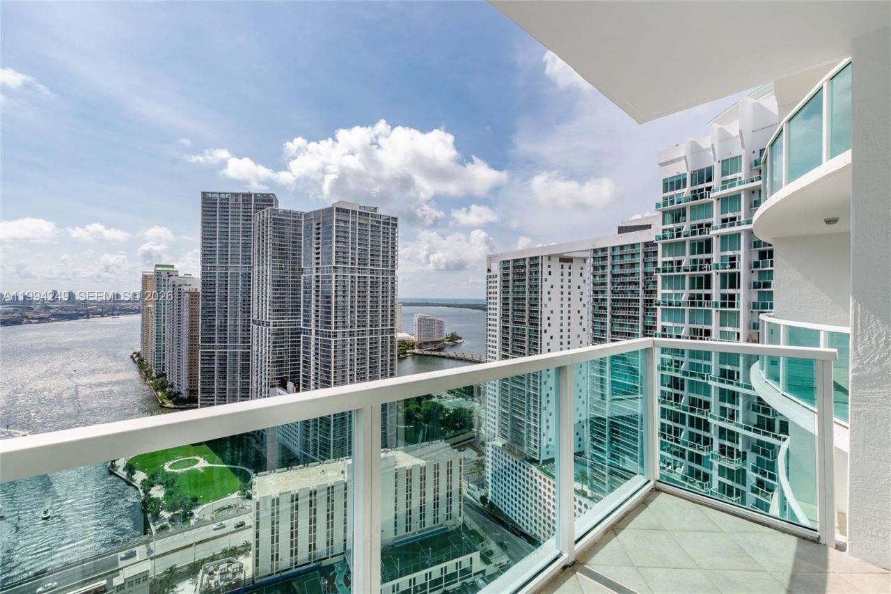 31 SE 5th St, Unit 3914, Miami, FL 33131 Photo