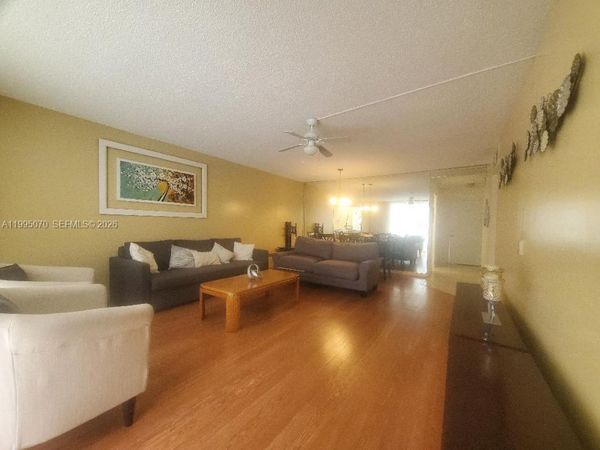 319 NE 14th Ave, Unit 207, Hallandale Beach, FL 33009