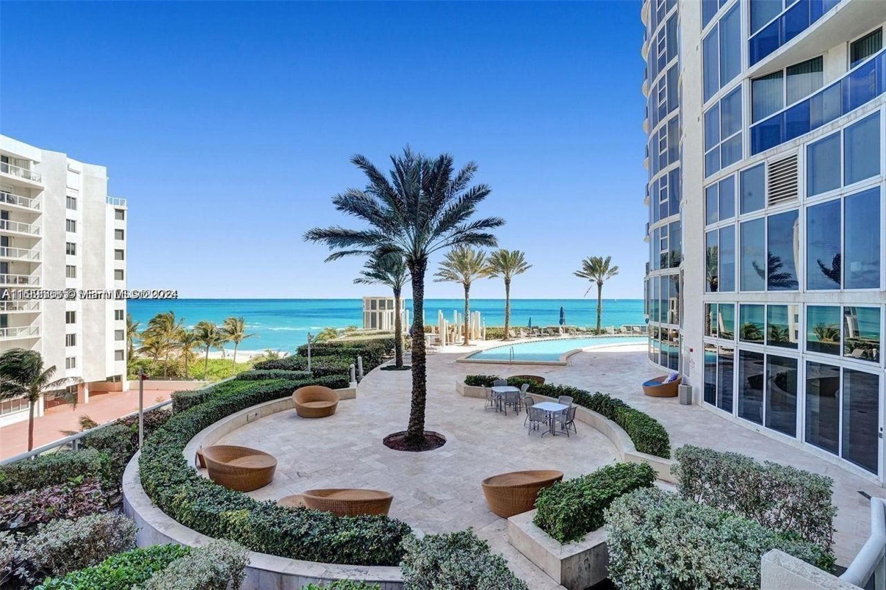17201 Collins Ave, Unit 2804, Sunny Isles Beach, FL 33160 Photo