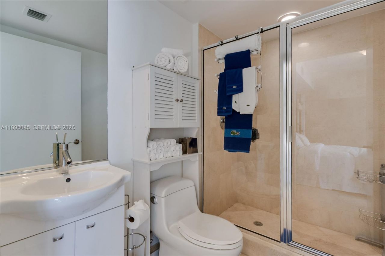 17201 Collins Ave, Unit 2804, Sunny Isles Beach, FL 33160 Photo