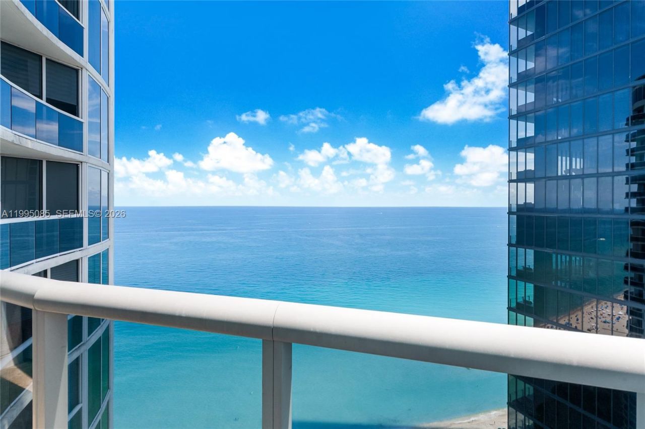 17201 Collins Ave, Unit 2804, Sunny Isles Beach, FL 33160 Photo