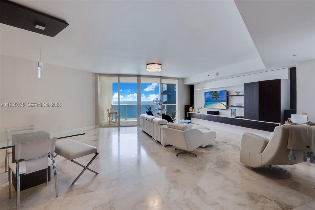 17201 Collins Ave, Unit 2804, Sunny Isles Beach, FL 33160 Photo