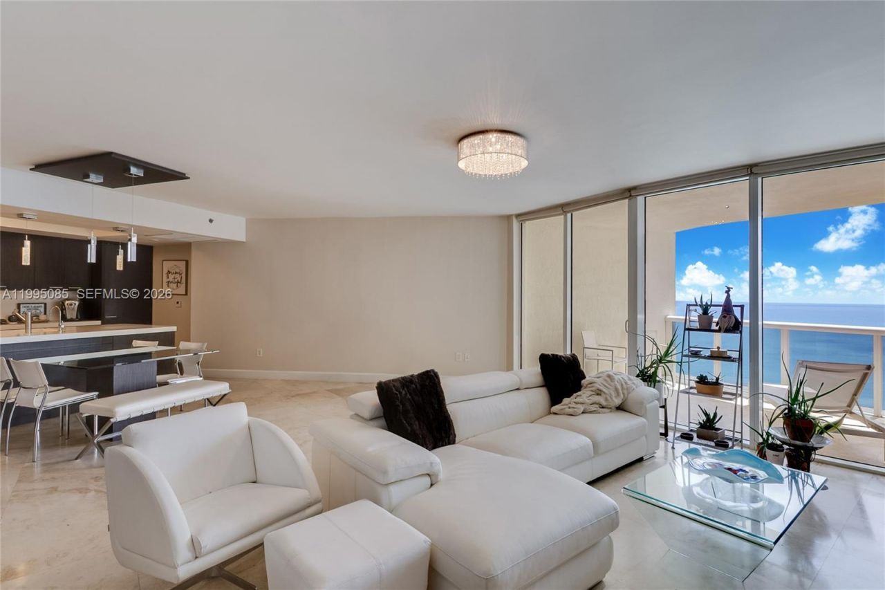 17201 Collins Ave, Unit 2804, Sunny Isles Beach, FL 33160 Photo
