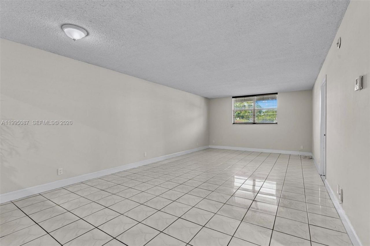 1830 Dixieanna St, Unit 102, Hollywood, FL 33020 Photo
