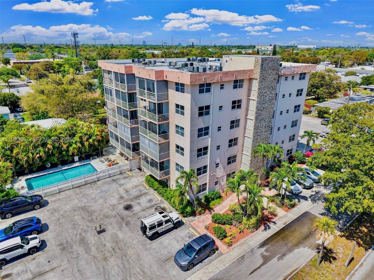1830 Dixieanna St, Unit 102, Hollywood, FL 33020 Photo