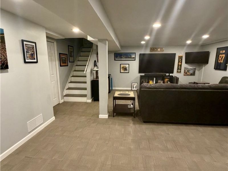 497 Southeast Avenue, Tallmadge, OH 44278 Photo 11