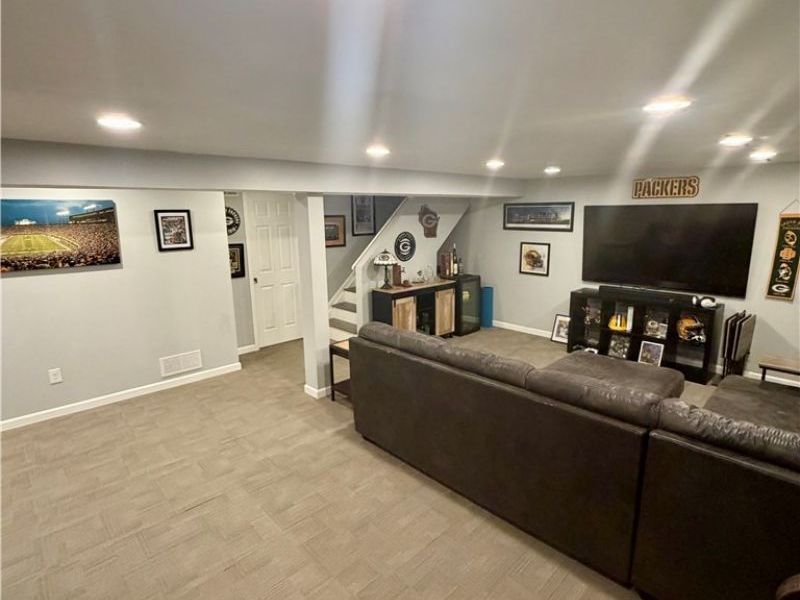 497 Southeast Avenue, Tallmadge, OH 44278 Photo 12