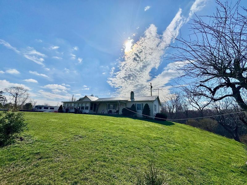 7899 Township Road 390, Corning, OH 43730 Photo 45