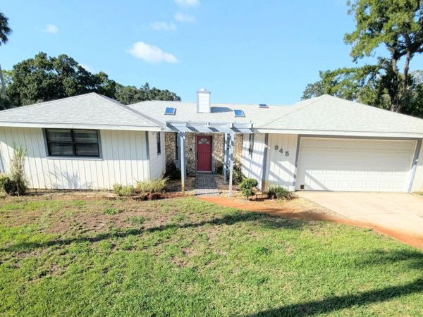 945 Bramble Bush Circle, Port Orange, FL 32127