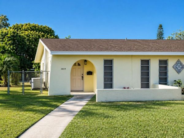 5219 17TH AVENUE S, Unit 5219, GULFPORT, FL 33707