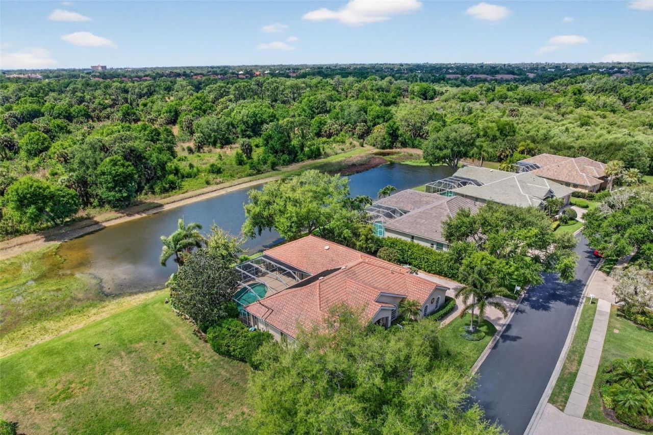 4940 Bridgehampton Boulevard, Sarasota, FL 34238 Photo