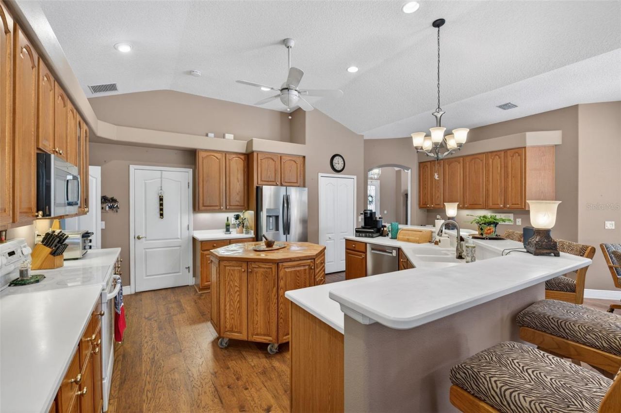 4940 Bridgehampton Boulevard, Sarasota, FL 34238 Photo