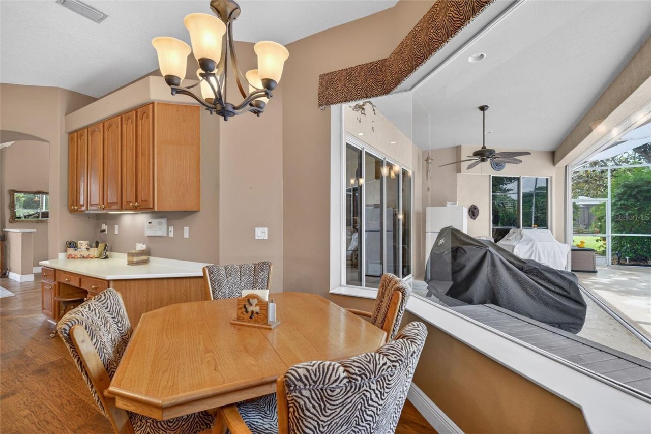 4940 Bridgehampton Boulevard, Sarasota, FL 34238 Photo