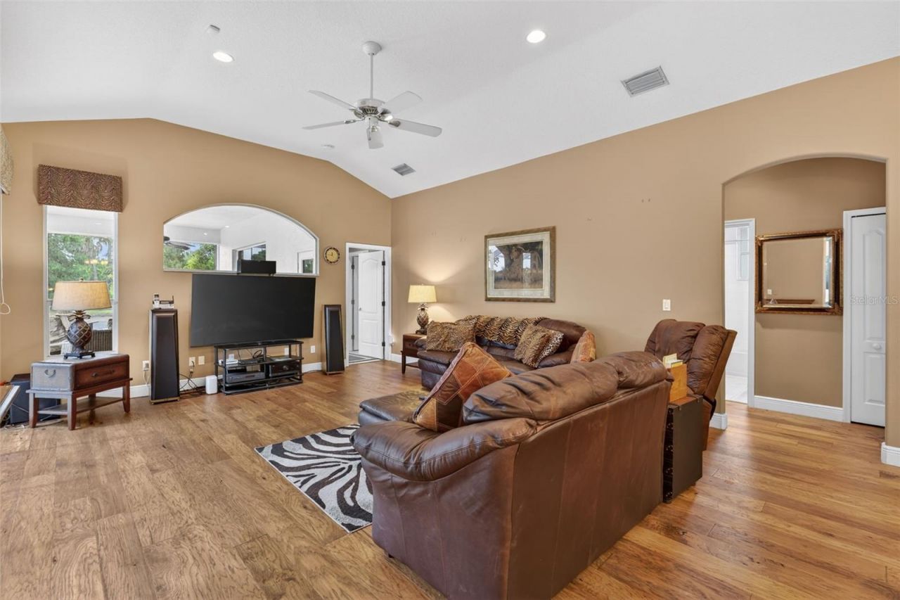 4940 Bridgehampton Boulevard, Sarasota, FL 34238 Photo