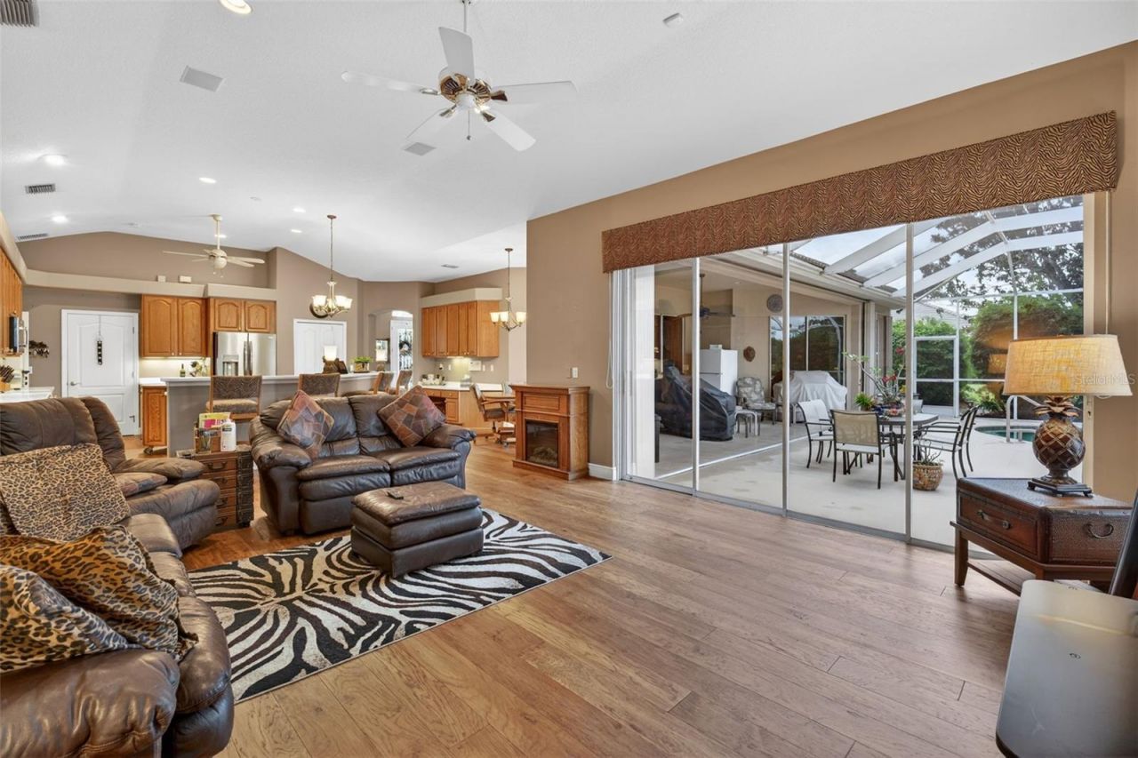 4940 Bridgehampton Boulevard, Sarasota, FL 34238 Photo