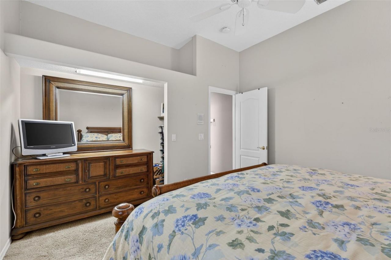 4940 Bridgehampton Boulevard, Sarasota, FL 34238 Photo