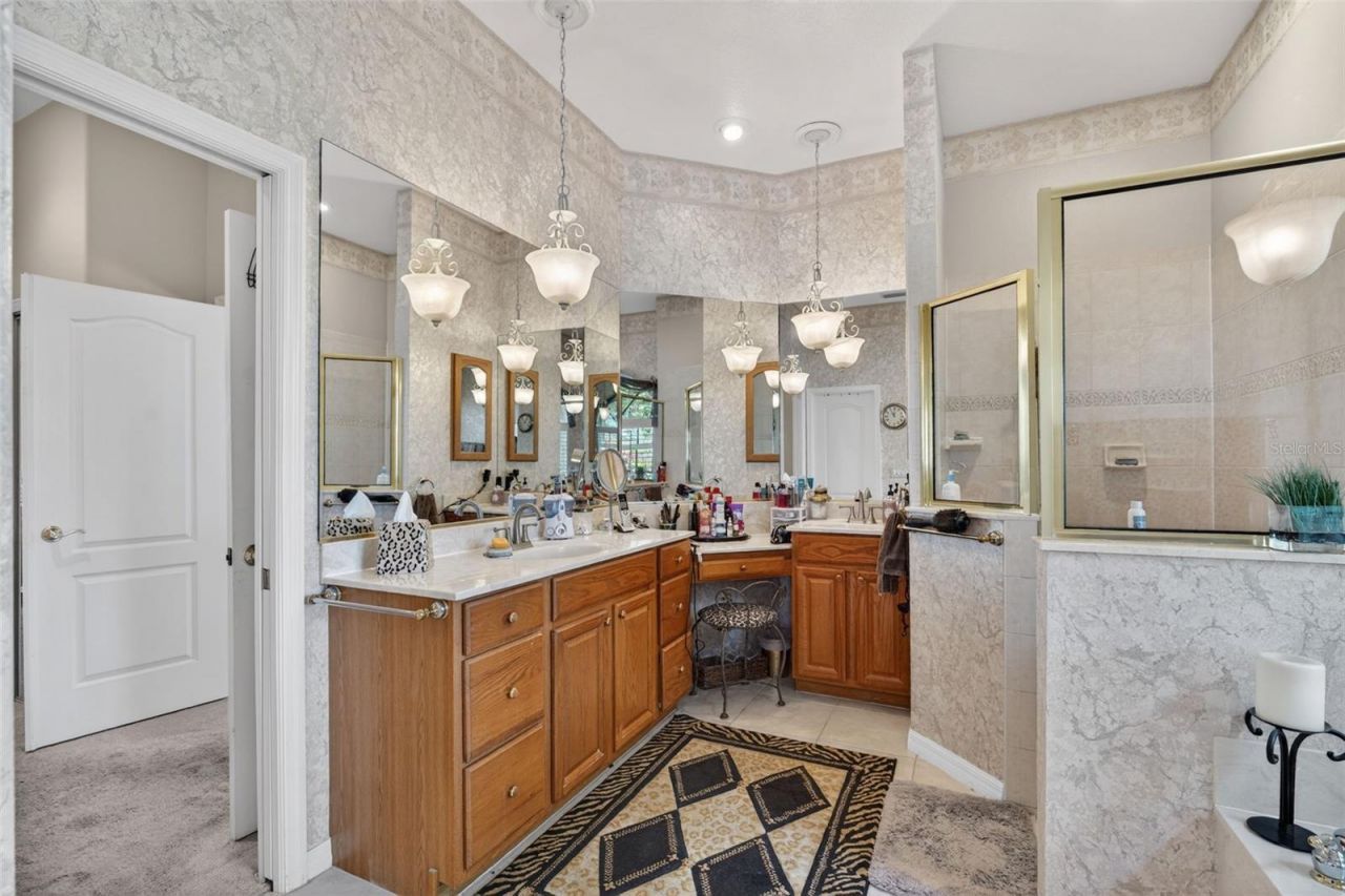 4940 Bridgehampton Boulevard, Sarasota, FL 34238 Photo