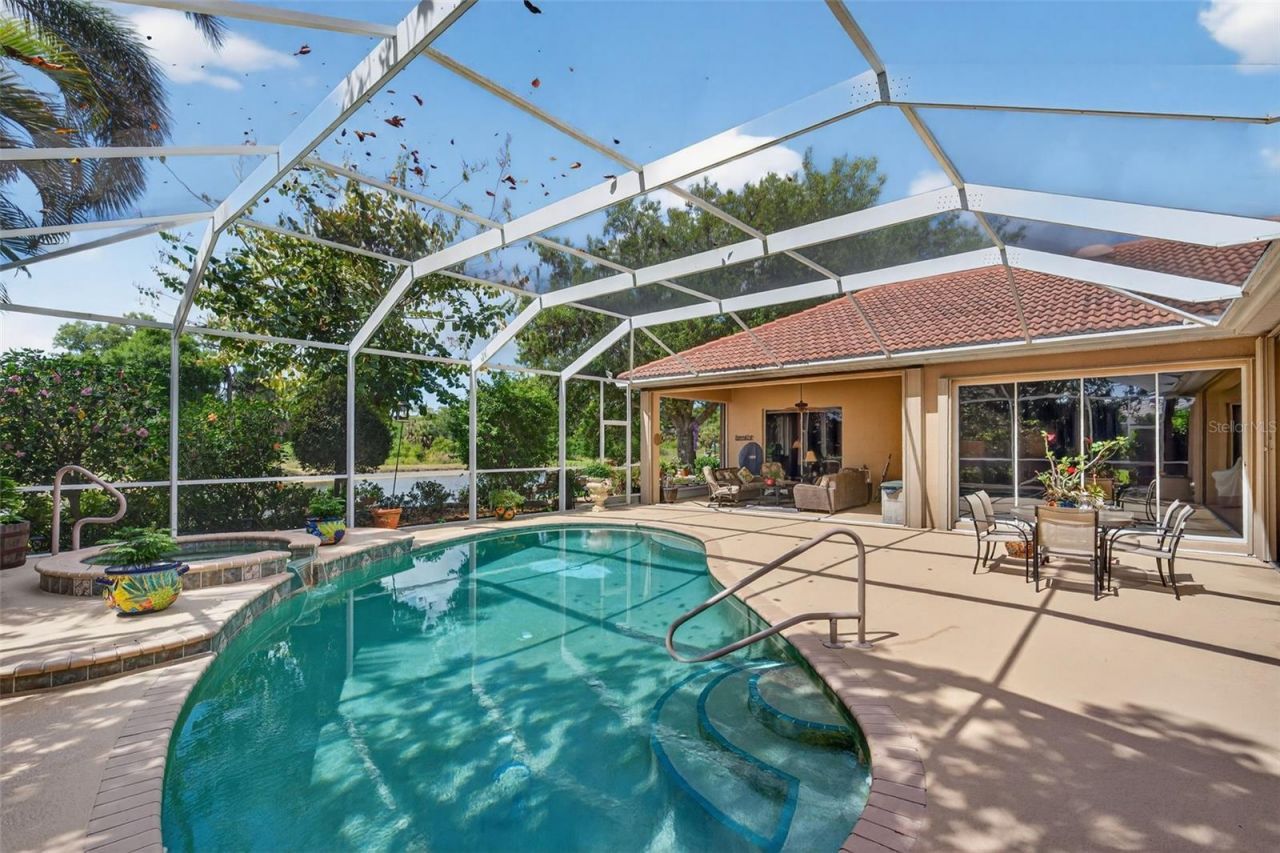 4940 Bridgehampton Boulevard, Sarasota, FL 34238 Photo