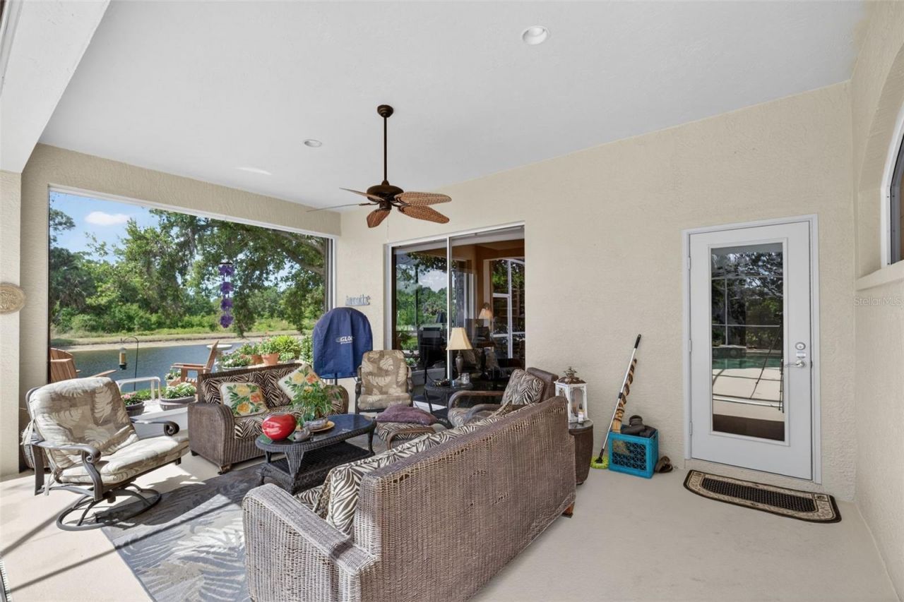 4940 Bridgehampton Boulevard, Sarasota, FL 34238 Photo